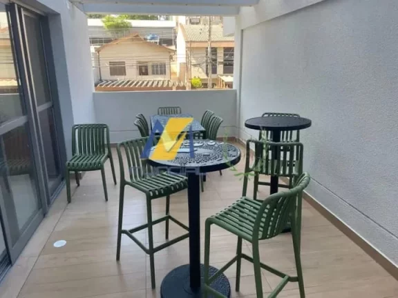 Imagem Cansado de perrengue na república