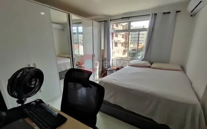 Imagem Apartamento a venda de 3 quartos - Braga - Cabo Frio