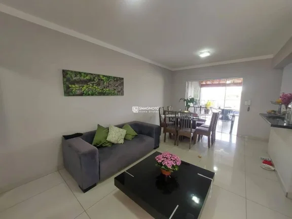 Imagem Sobrado com 3 dormitórios à venda, 213 m² por R$ 1.200.000,00 - Ondas - Piracicaba/SP