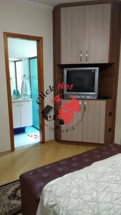 Imagem Sobrado com 3 suítes e 2 vagas, sala comercial e edícula à venda no bairro Jordanópolis, São Bernardo do Campo - Estuda permuta