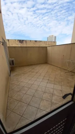 Imagem Apartamento 3 dorms (1 suíte), quintal privativo a 200 metros do Carrefour!