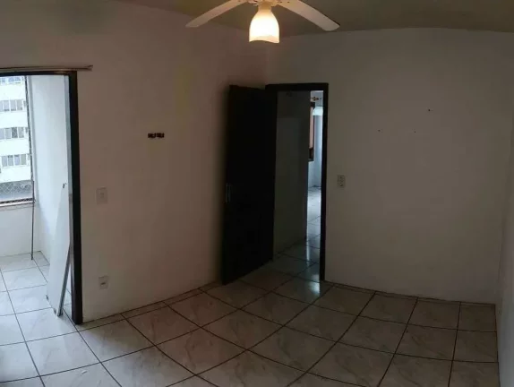 Imagem Apartamento à venda em Torres, com 1 quarto