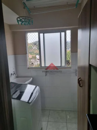 Imagem Apartamento com 2 dormitórios à venda, 60 m² por R$ 275.000,00 - Barro Vermelho - São Gonçalo/RJ