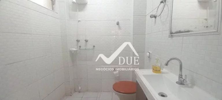 Imagem Apartamento com 2 dormitórios à venda, 81 m² por R$ 525.000,00 - Gonzaga - Santos/SP