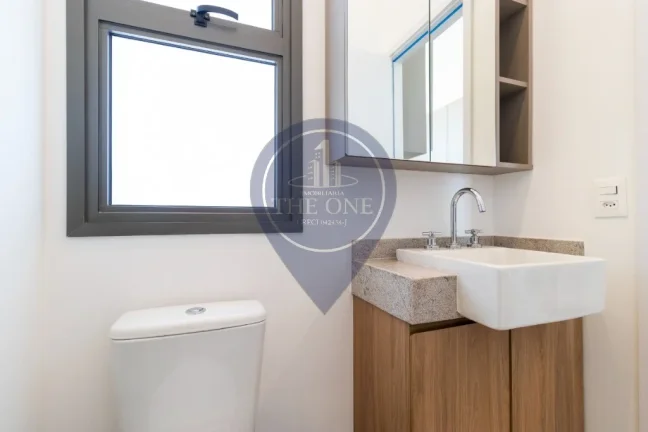 Imagem Apartamento à venda em Moema, São Paulo-SP: 1 quarto, 1 sala, 1 banheiro, vaga de garagem e 39m² de área. Venha conferir!