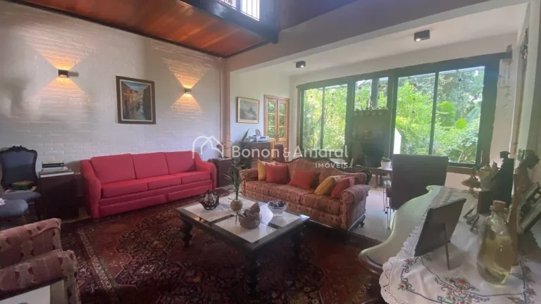 Imagem Descubra seu novo refÃºgio no San Conrado!

Terreno: 1.230 mÂ² | ConstruÃ§Ã£o: 230 mÂ²
 DocumentaÃ§Ã...