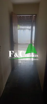 Imagem Casa / Sobrado para Venda em Limeira, Vila Queiroz, 5 dormitórios, 2 banheiros, 3 vagas