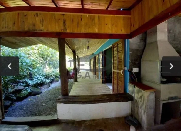 Imagem CASA NO SERTÃO DE CAMBURI