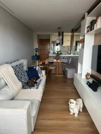 Imagem Apartamento 59m²
2 Dormitórios - sendo1 Suíte 
Todo Mobiliado 
Sala Integrada com a Varanda 
Sol ...