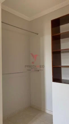 Imagem Casa em condomínio fechado em Ponta Negra, Natal. 3 Quartos,2 Suítes, varanda com jardim