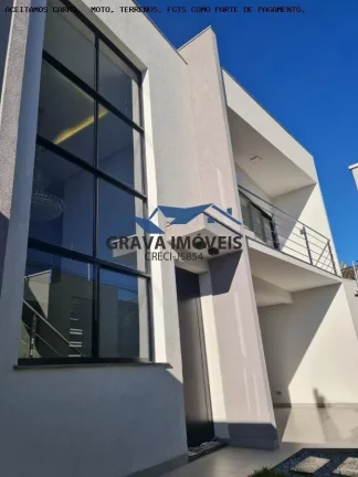 Imagem Sobrado para Venda em Maringá, JARDIM TÓQUIO, 3 dormitórios, 2 suítes, 4 banheiros, 4 vagas