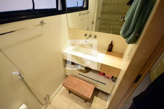 Imagem Apartamento mobiliado de 131m² com 3 quartos e 2 vagas na Barra da Tijuca