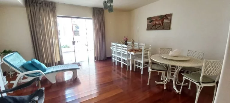 Imagem Cobertura com 3 dormitórios, 275 m² - venda por R$ 950.000 ou aluguel - Pitangueiras - Guarujá/SP