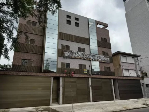 Imagem Casa Triplex de Luxo à Venda no Campo Grande - Santos/SP