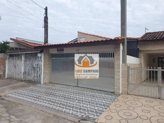 Imagem Casa, 2 Dormitórios, 300m da Praia Satélite