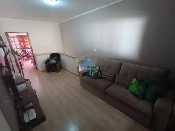 Imagem Casa a venda em Amparo no Jardim Adélia