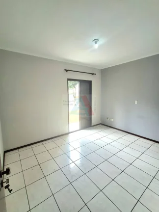 Imagem APARTAMENTO FRENTE S/ CONDOMÍNIO