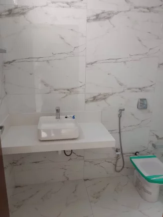 Imagem Casa nova com 3 suítes no Condomínio Acapulco