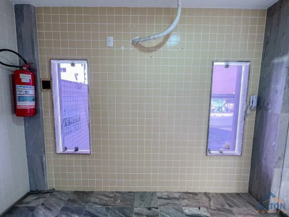 Imagem Loja Comercial à Venda no Centro de Guarapari/ES