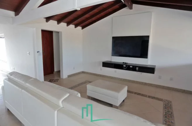 Imagem CASA A VENDA EM ESCARPAS DO LAGO CAPITÓLIO/MG