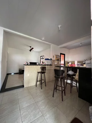 Imagem Oportunidade Imperdível em Laranjeiras – Ponto Comercial + Residência Completa!