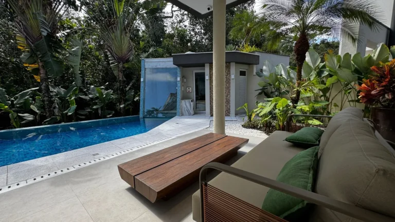 Imagem Imperdível: Casa à venda em Riviera de São Lourenço Módulo 24! 7 quartos, 7 suítes, 3 salas, 4 vagas e 500m² de área.