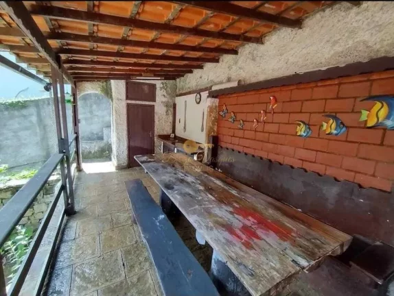 Imagem Casa para Venda em Teresópolis / RJ no bairro Cascata dos Amores