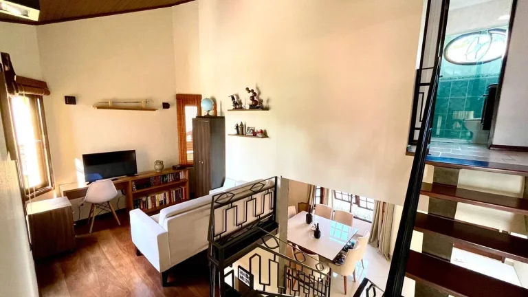 Imagem Cond SP II. Linda casa estilo rústico moderno, com arquitetura exclusiva!!