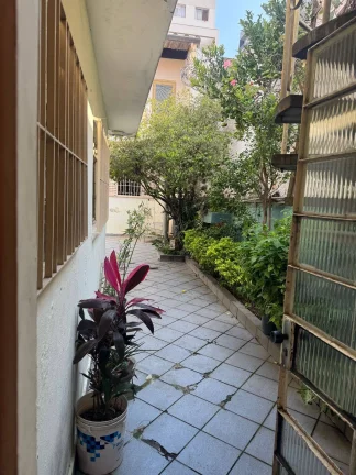 Imagem Casa Térrea com Sobrado e Quintal no Jardim Vila Formosa