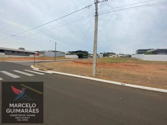Imagem Lindo Lote de Esquina no Residencial Vila Dumont