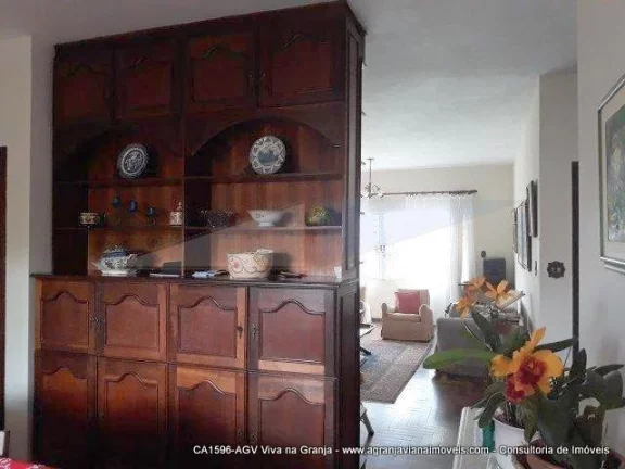 Imagem Casa com 4 dormitórios à venda, 230 m² por R$ 1.800.000,00 - Granja Viana - Carapicuíba/SP