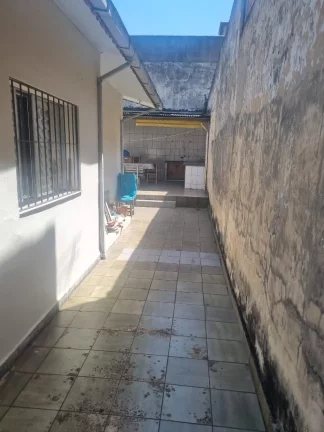 Imagem VENDO LINDA CASA TÉRREA NO BAIRRO CAMPO GRANDE!
