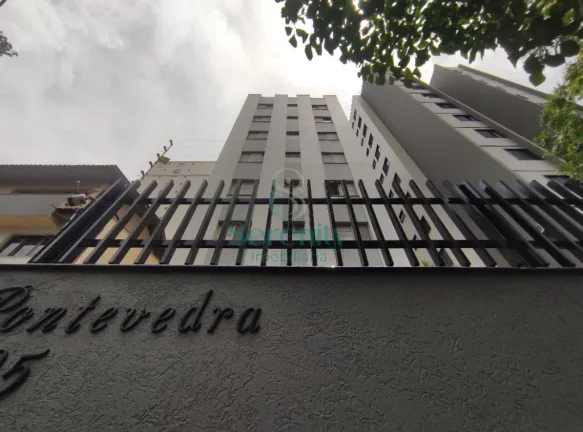 Imagem Apartamento à venda no Edifício Pontevedra no centro - Londrina - PR