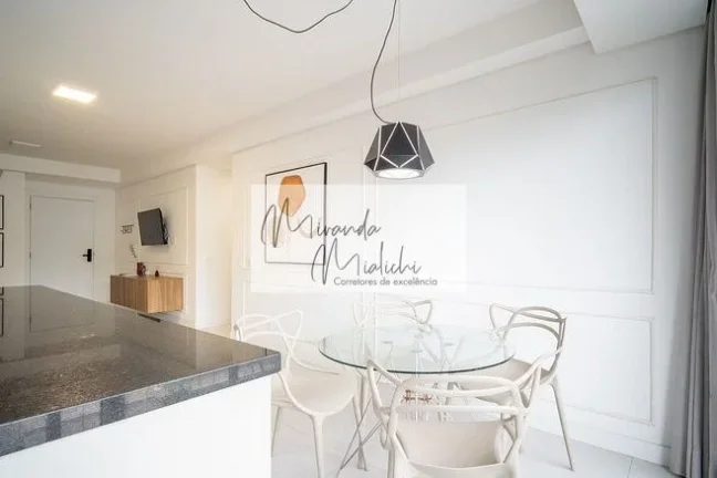 Imagem Apartamento Padrão proximo a praia - Jurerê