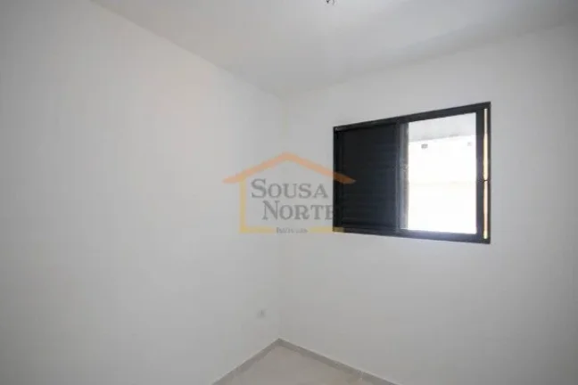 Imagem Apartamento com 35m², dispõe de 2 dormitórios, 1 banheiro, sala dois ambientes, cozinha com gabin...