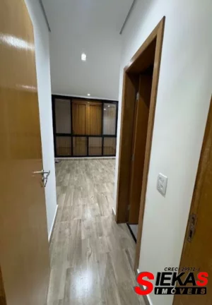 Imagem Imperdível! Casa à venda em São Paulo-SP, na Vila Carrão, com 3 quartos, 3 suítes, 3 banheiros, 3 vagas de garagem e 197m².