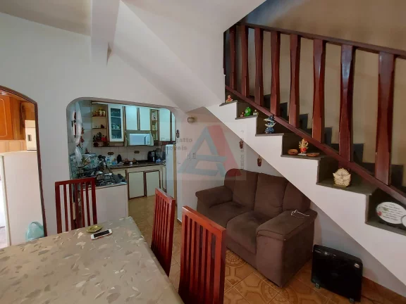 Imagem Sobrado a venda com 2 suítes, 2 Edículas e 2 salões em Rudge Ramos SBC