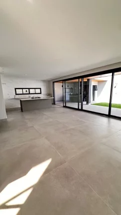 Imagem Sobrado com 3 dormitórios à venda, 252 m² por R$ 1.900.000,00 - Recanto dos Eucaliptos - São José dos Campos/SP