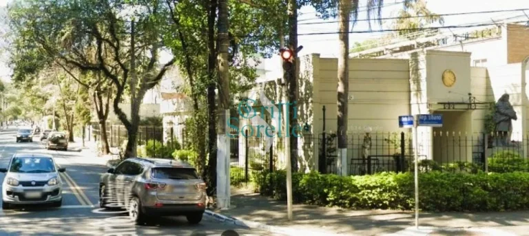 Imagem Casa Comercial à Venda no Ibirapuera - São Paulo/SP.