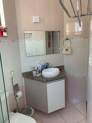Imagem LUXO, LAZER E SEGURANÇA TOTAL: CASA COMPLETA COM PISCINA POR R$ 1.3 MILHÃO!