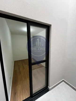 Imagem Casa à venda na Vila Romero, São Paulo-SP: 3 quartos, 1 suíte, 3 vagas - Visite já!
