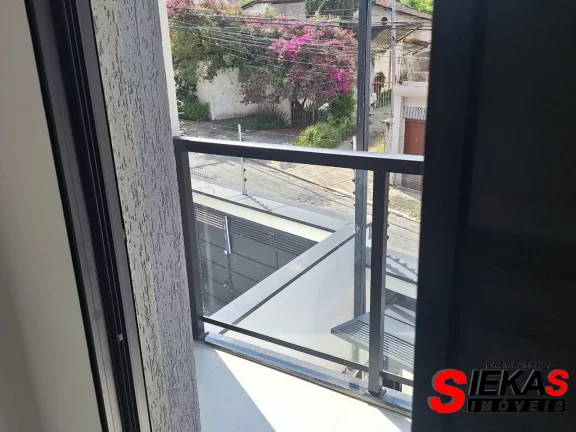 Imagem Imperdível: Casa à venda na Penha, São Paulo-SP. 3 quartos, 1 suíte, 3 banheiros, 2 vagas. 106 m².