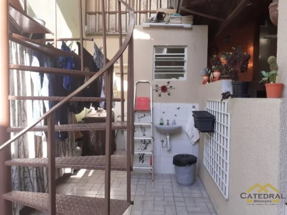 Imagem CASA COM 4 DORMITÓRIOS À VENDA, 245 M² POR R$ 650.000,00 - JARDIM CAÇULA - JUNDIAÍ/SP