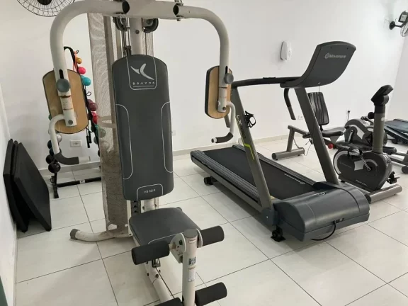 Imagem APARTAMENTO COM 3 DORMITÓRIOS SENDO 1 SUÍTE, HÁ DUAS QUADRAS DA PRAIA DE PITANGUEIRAS.