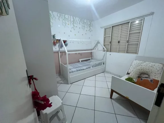 Imagem Casa com 3 dormitórios à venda, 186 m² por R$ 826.800,00 - Conjunto Residencial Álvaro Bovolenta - Mogi das Cruzes/SP
