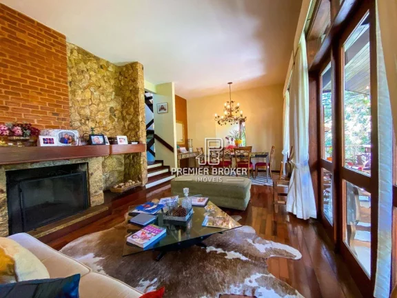 Imagem Casa à venda, 146 m² por R$ 1.200.000,00 - Granja Guarani - Teresópolis/RJ