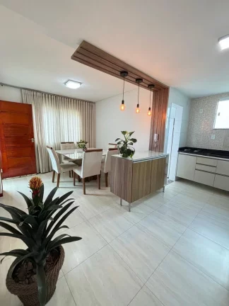 Imagem Apartamento à venda em Vitória da Conquista-BA, bairro Candeias: 2 quartos, 1 suíte, 2 salas, 2 banheiros, vaga de garagem!