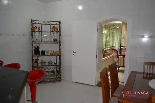 Imagem Sobrado à venda, 451 m² por R$ 1.937.000,00 - Vila Galvão - Guarulhos/SP