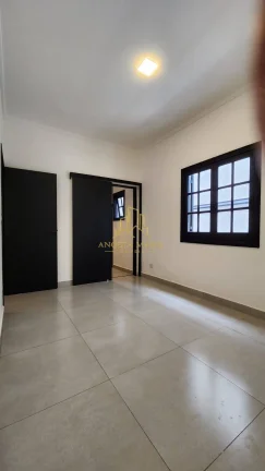 Imagem Casa térrea 3 dormitórios ( 2 suítes), 2 vagas, Altos de Santana, Jacareí.
