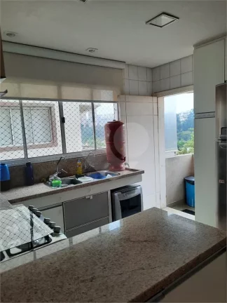 Imagem Sobrado à venda com 3 quartos, sendo 1 suíte, em Butantã, São Paulo - SP